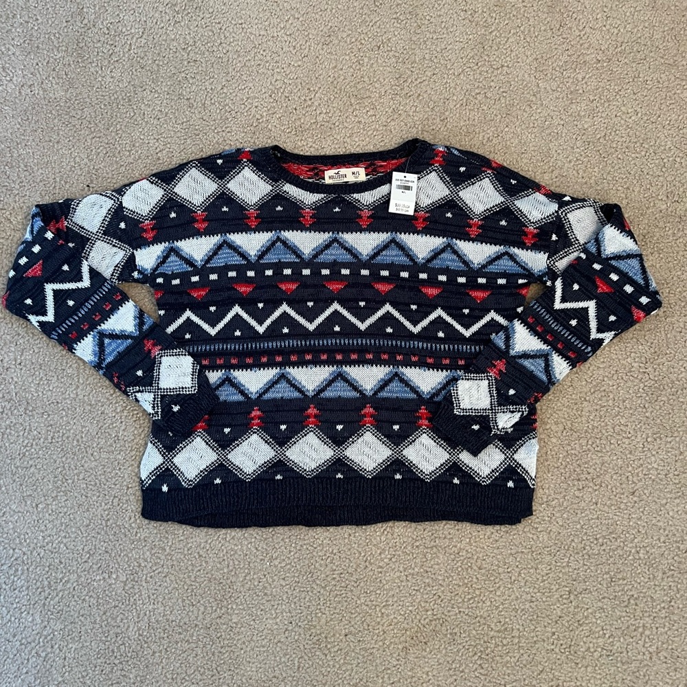 NWT Women's Hollister Patterned Knit Cropped Sweater Perfect Condition